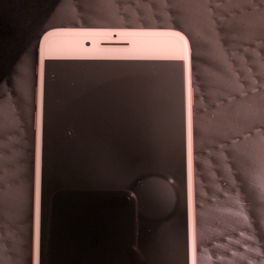 Used iPhone 7 Plus 32 rose gold